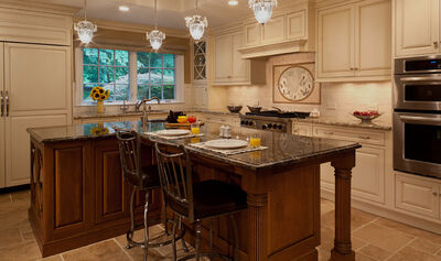 French Country Kitchen with Earthy Chic Style